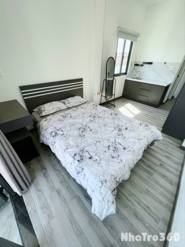 Cho thuê Studio ban công Q4, gần Đh Luật, Đh Nguyễn Tất Thành, cầu Tân Thuận, cầu Kênh Tẻ,…