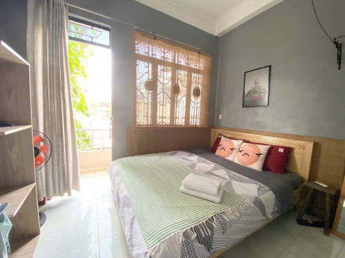 Cho thuê Studio ban công giá hạt dẻ, gần Đh Sư Phạm, Đh Sài Gòn, Đh KHTN, Nowzone, chợ Thái Bình, Đh Sân khấu Điện Ảnh