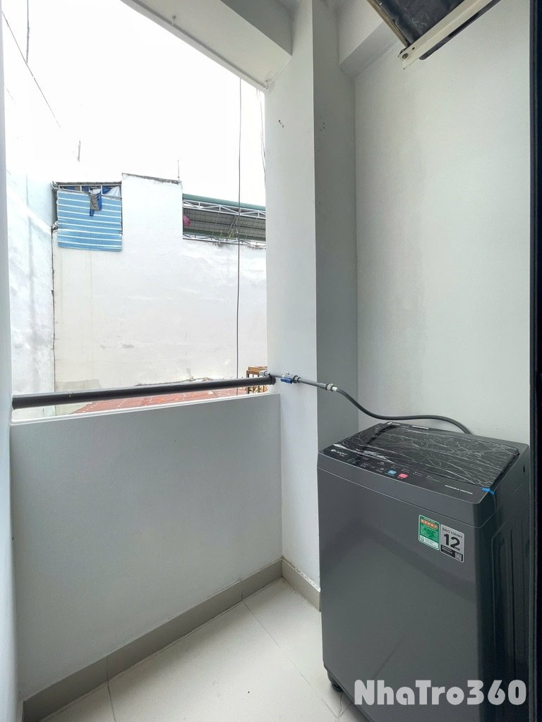 Cho thuê phòng studio full nội thất ban công ở Q1