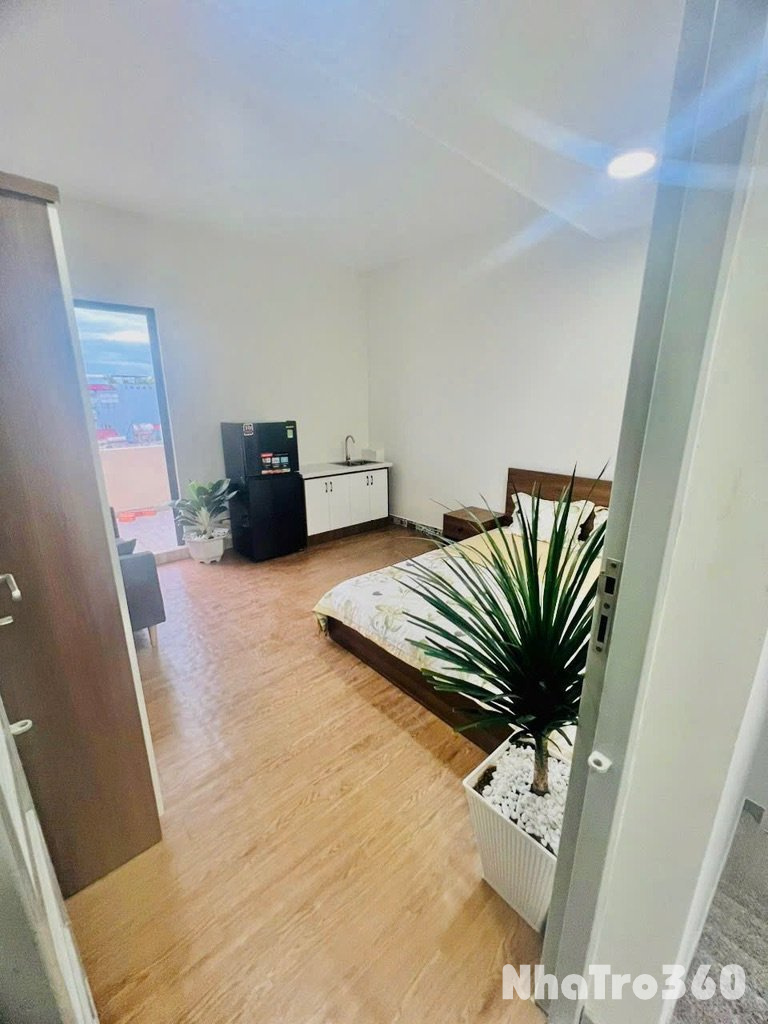 CĂN HỘ FULL NỘI THẤT CỬA SỔ TÂN BÌNH GẦN QUẬN 10