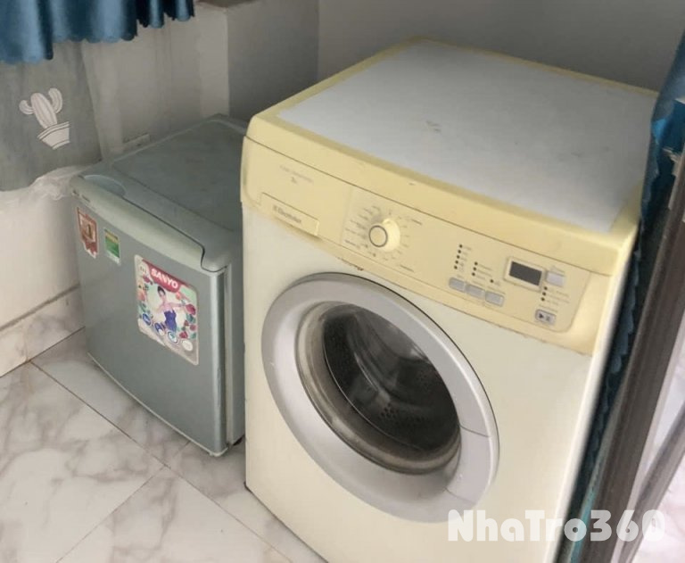 Cần 1 bạn ở ghép phòng ngõ 259 yên hoà