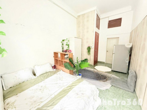 Cho thuê căn hộ ban công, Q4, Đường Đoàn Văn Bơ, gần ĐH Nguyễn Tất Thành, ĐH Luật, Chợ Xóm Chiếu