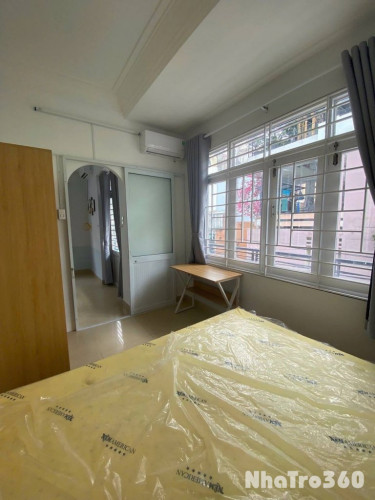 Cho thuê căn hộ 1PN Ban công Q4 gần cầu Kênh Tẻ, cầu Ông Lãnh, cầu Calmette