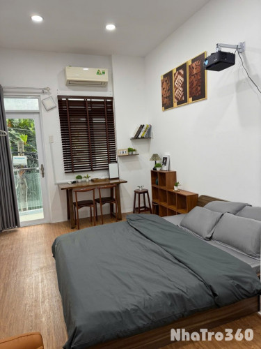 Cho thuê căn hộ ban công, Q8, Đường Âu Dương Lân, gần Cầu Nguyễn Văn Cừ, Cầu Chữ Y, ĐH Sài Gòn