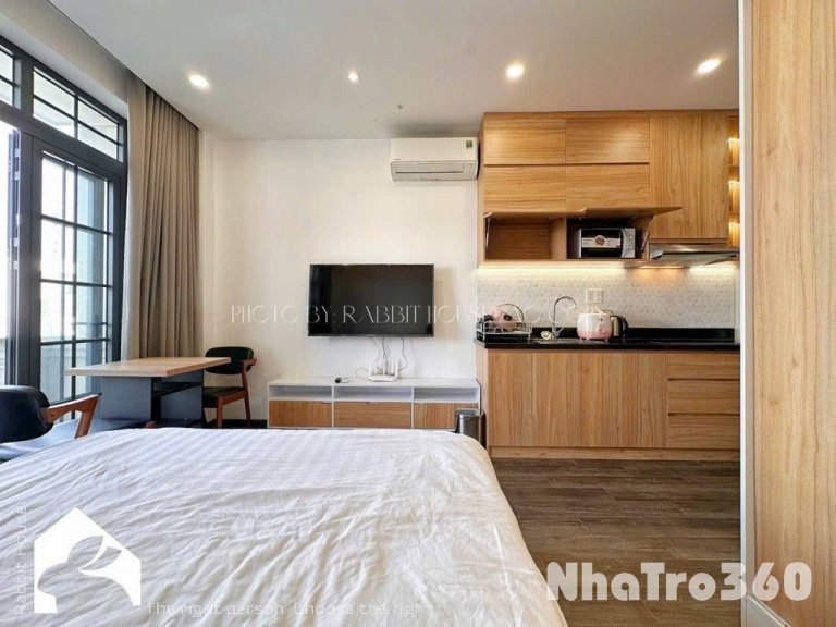 CHO THUÊ PHÒNG STUDIO BAN CÔNG GẦN NHÀ GA T3, QTB