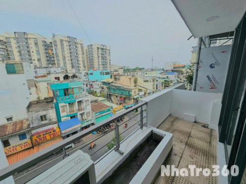 Căn 1PN ban công siêu thoáng - Phạm Văn Hai