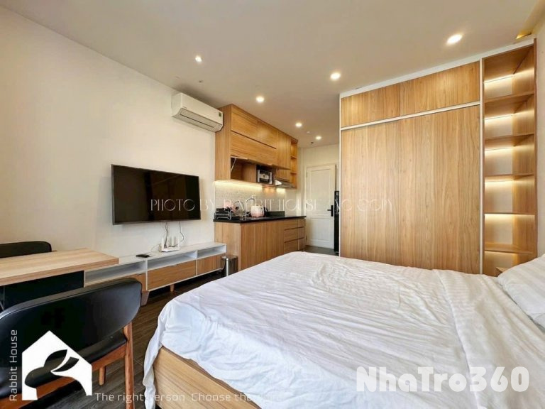 CHO THUÊ PHÒNG STUDIO BAN CÔNG GẦN NHÀ GA T3, QTB