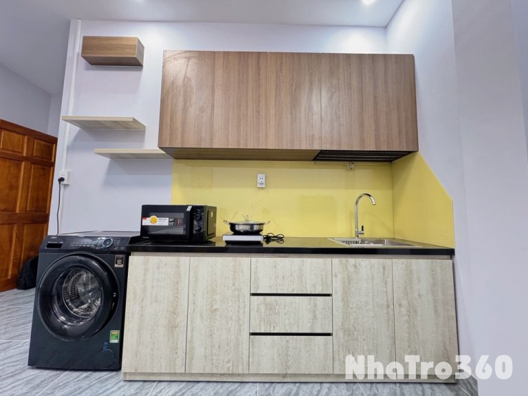 Căn hộ 1PN ban công, gần Xóm Chiếu Quận 4