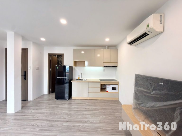 Cho thuê căn hộ 1PN quận 1 ban công, full nội thất