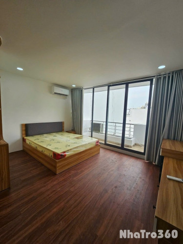 Căn 1PN ban công siêu thoáng - Phạm Văn Hai