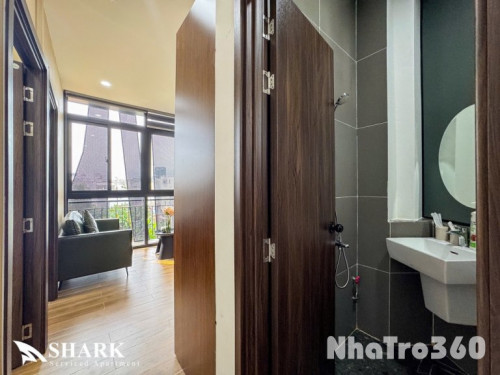 CĂN HỘ 1PN BAN CÔNG NGAY VX LĂNG CHA CẢ