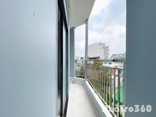 Cho thuê 2PN ban công gần ĐH Văn Hiến - Khu K300
