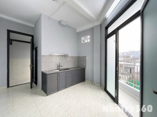 Cho thuê 2PN ban công gần ĐH Văn Hiến - Khu K300