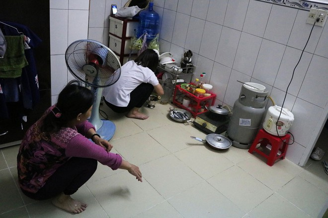 Nhiều người nóng lòng mong được giảm tiền thuê trọ sau khi đọc những thông tin về việc một số chủ nhà trọ giảm giá tiền thuê phòng trên mạng mùa Covid