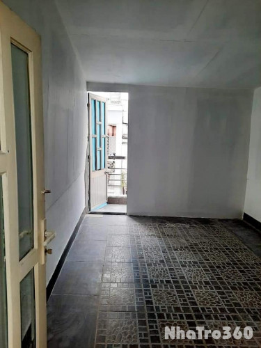 Cho Thuê Phòng Q3.24m2 giá 3triệu.nội thất cơ bản